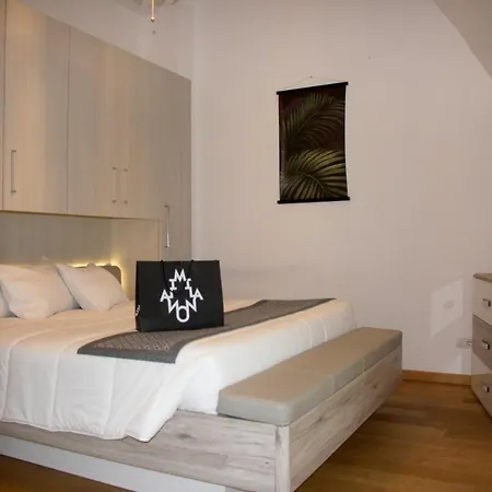 Mercanti Suites Version